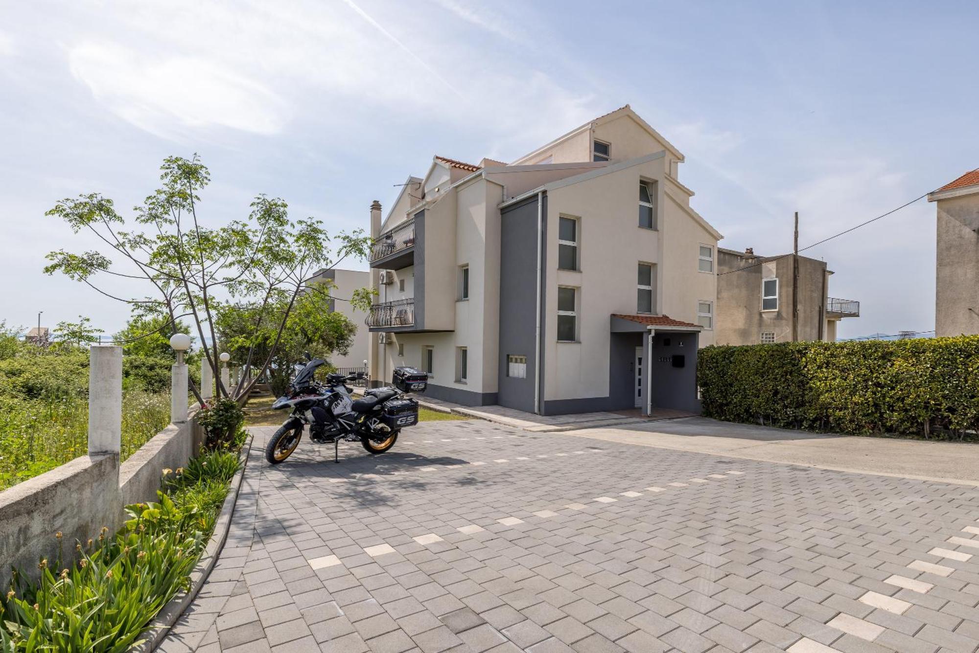 Mediterano Apartments Ποντστράνα Εξωτερικό φωτογραφία